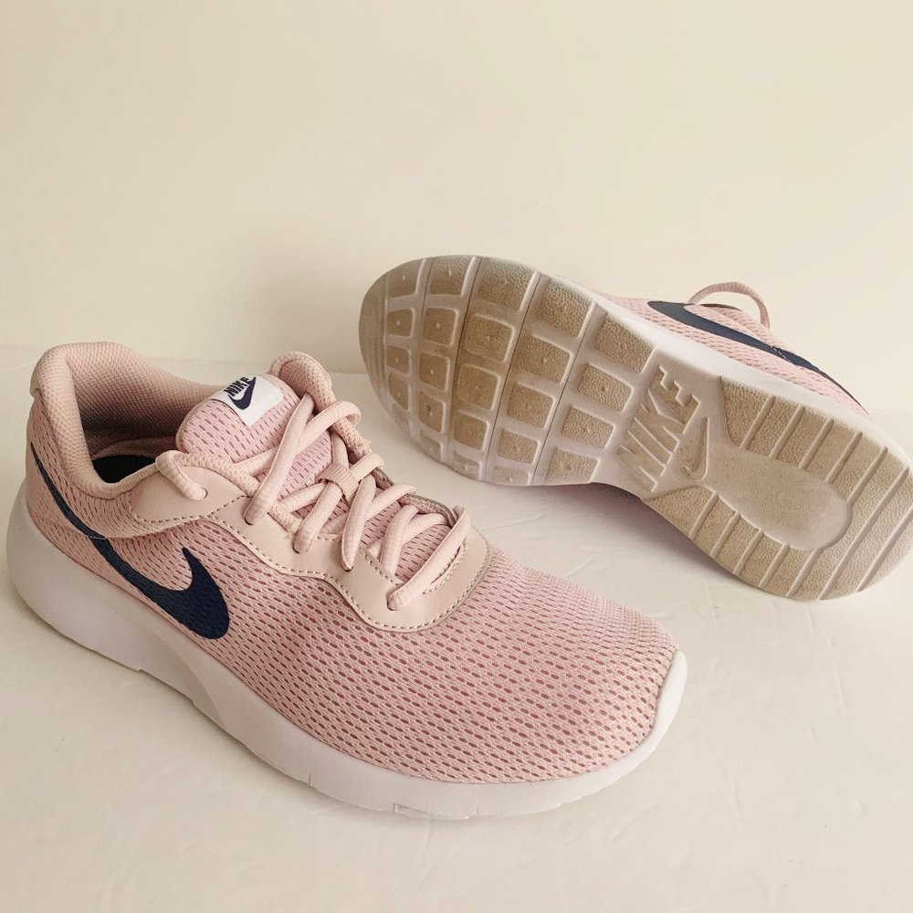 Nike Tanjun Running Training - image 2